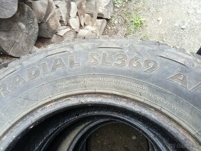 Predávam pnelmatiki 205/70r15 - 1