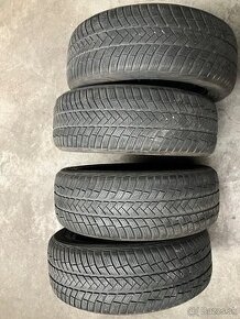 Vredestein 225/55R18 zimné