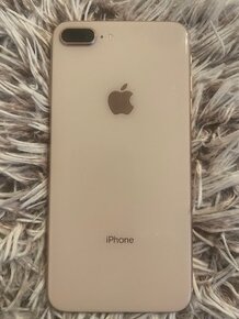 Predám iPhone 8 Plus 64GB Zlatá