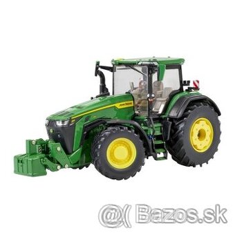 Modely traktorů John Deere 1:32 Britains