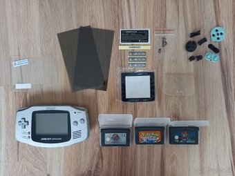 Nintendo GameBoy Advance + hry + diely