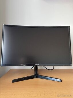 LCD Samsung monitor