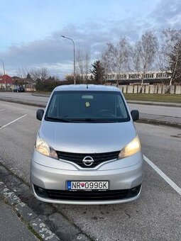 Nissan nv200 Combi