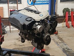 Motor BMW E39 530d 142kw komplet