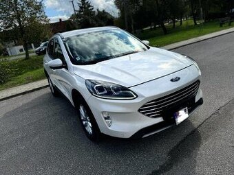 Ford kuga bohata výbava Virtual,Full led svetla