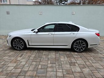 BMW rad 7 730d mHEV xDrive A/T