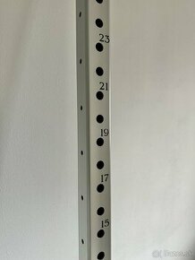 Wallmount rack / stojan o stenu - 1