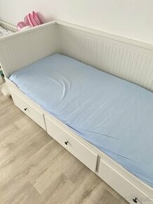 Hemnes ikea postel