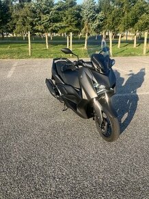 Yamaha xmax 125