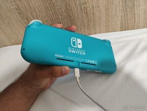 Nintendo switch lite čipovaný