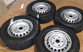 Predám zimnu sadu Ford Transit/Tourneo 7,5mm, 235/65 R16C