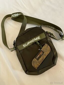 Supreme FW22 Shoulder bag olive