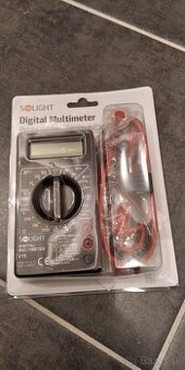 Predam digitalny multimeter SoLight V15