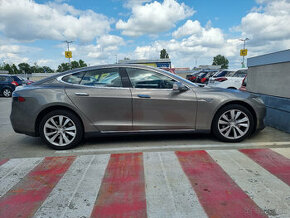 Tesla Model S (85D) nabijanie zadarmo, odpocet DPH - 1