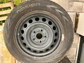 Plechové disky +pneu 205/60R16 5x114,3 ET50 6Jx16