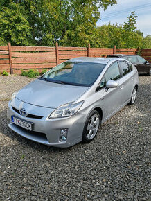 Predám Toyotu Prius III