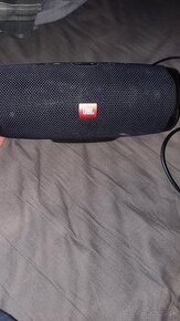 JBL Charge 4