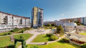 Nevšedný 4 izb. byt (138 m2) s dvoma slnečnými terasami a pa