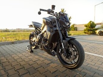 YAMAHA MT 09