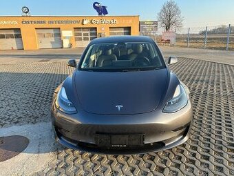 2022 TESLA Model 3 - Standard Range 60kW LFP sivá