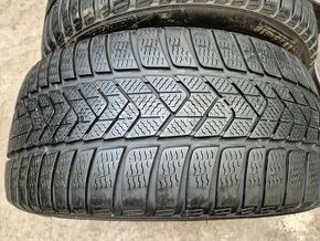 245/40 r18 zimné 2 ks PIRELLI dezén 6,4 mm DOT2018 - 1