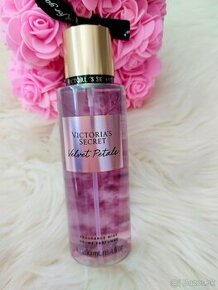 Velvet Petals mist Victorias Secret