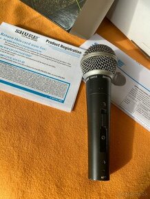 Shure SM 58 vocal microphone