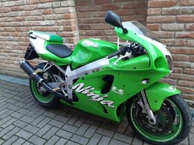 Kawasaki ZX 7R Ninja