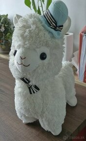 Plyšová alpaka AlPacasso Amuse biela s klobučikom