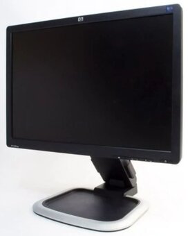 LCD Monitor HP L2245wg v 100% stave