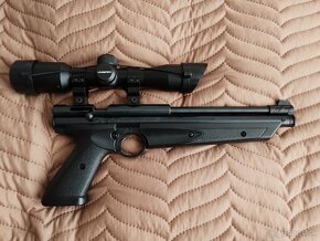 Vzduchová pistol  Crosman 5.5