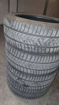 4 kusy zimne pneu PIRELLI SOTTOZERO 3 245/45 R19 102V