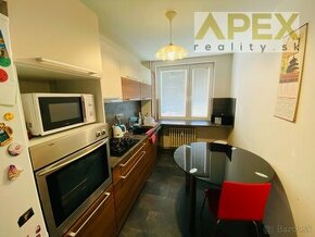 Exkluzívne APEX reality 4i s balkónom na M. Bela v HC, 78 m2