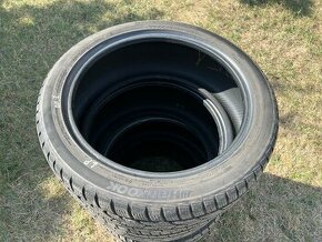 Zimné pneumatiky dvojrozmer 225/45 R18 255/40 R18