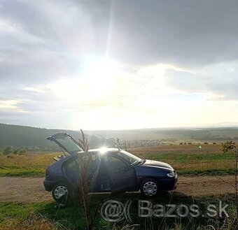 Predám Renault Megane 1.6 1998 benzín