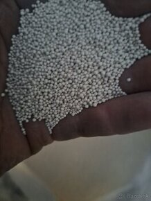 Zeolit granule