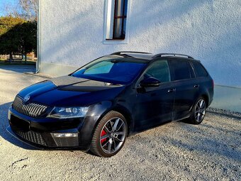 Škoda Octavia RS 2.0TDI LED NAVI KESSY LANE ASSIST ŤAŽNÉ