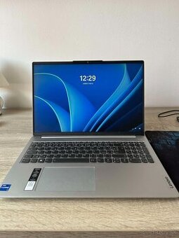 Lenovo IdeaPad slim 5