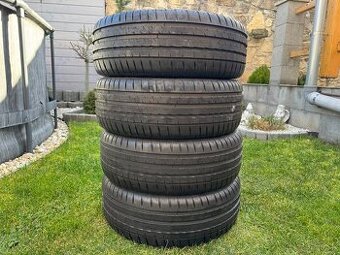 215/45 R18 - 1