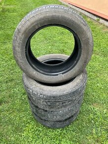 Predám 225/60 R17 Sebring