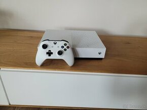 Xbox One S 1 TB - 1