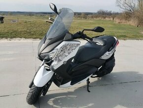 Yamaha X-Max 400 LeoVince, 2015, 24.000 km