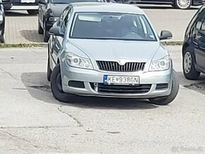 skoda octavia 1,6 benzin