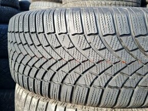 235/55R18 Bridgestone