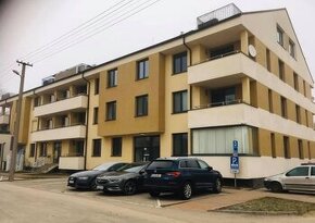 Na prenájom 3 izbový byt v Ivanke pri Dunaji 770,- Eur