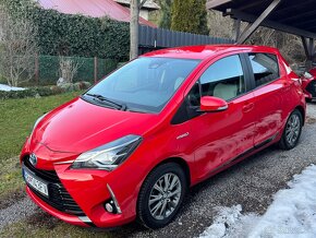 Yaris Hybrid 7/2017 85tis.Km 1.majitel