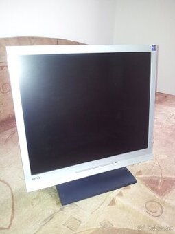 Monitor 17 BenQ T721