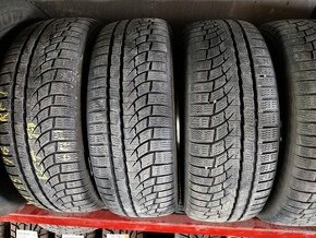 Pneu 205/55R16 RFT