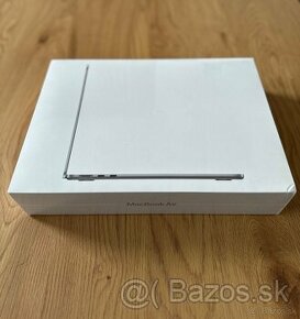 MacBook Air M2 13.6 8/256 gb Space grey-nerozbalený, záruka - 1