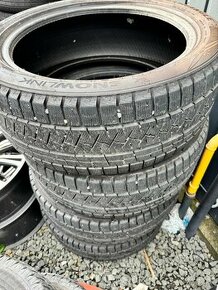 255/45 R20 zimna - 1